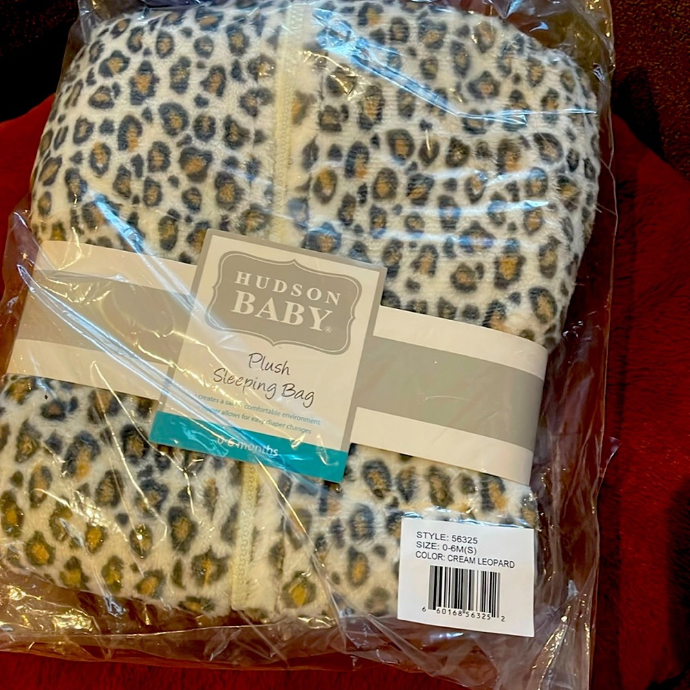 Brand, new Hudson, baby, plush sleeping bag